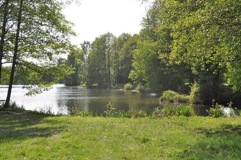 Ferienpark Tannenbruchsee Neustadt am Rübenberge Esterno foto