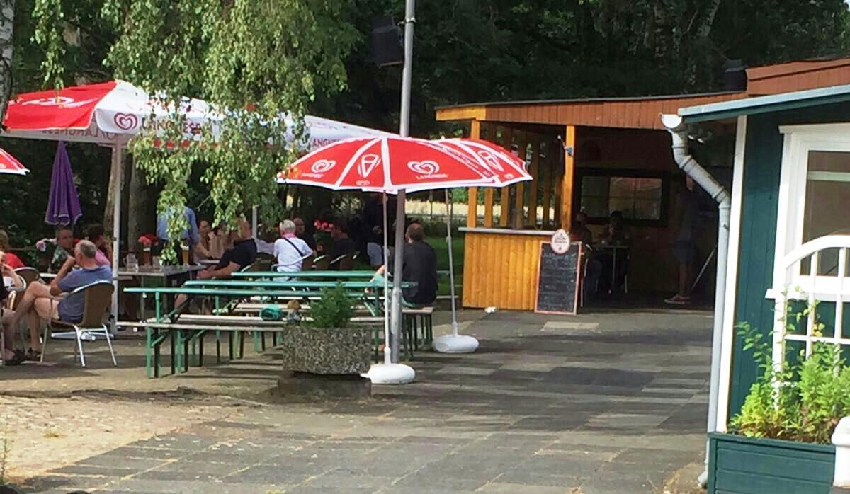 Ferienpark Tannenbruchsee Neustadt am Rübenberge Esterno foto